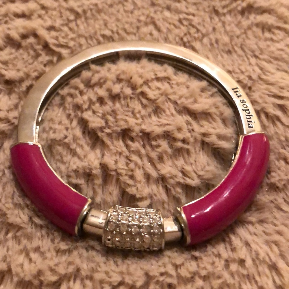 Lia Sophia Bangle-NWOT
